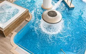 Logis Hotel & Spa Marina D'Adelphia